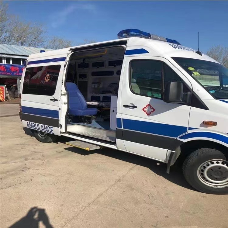 坡头镇私人长途救护车出租转院回家