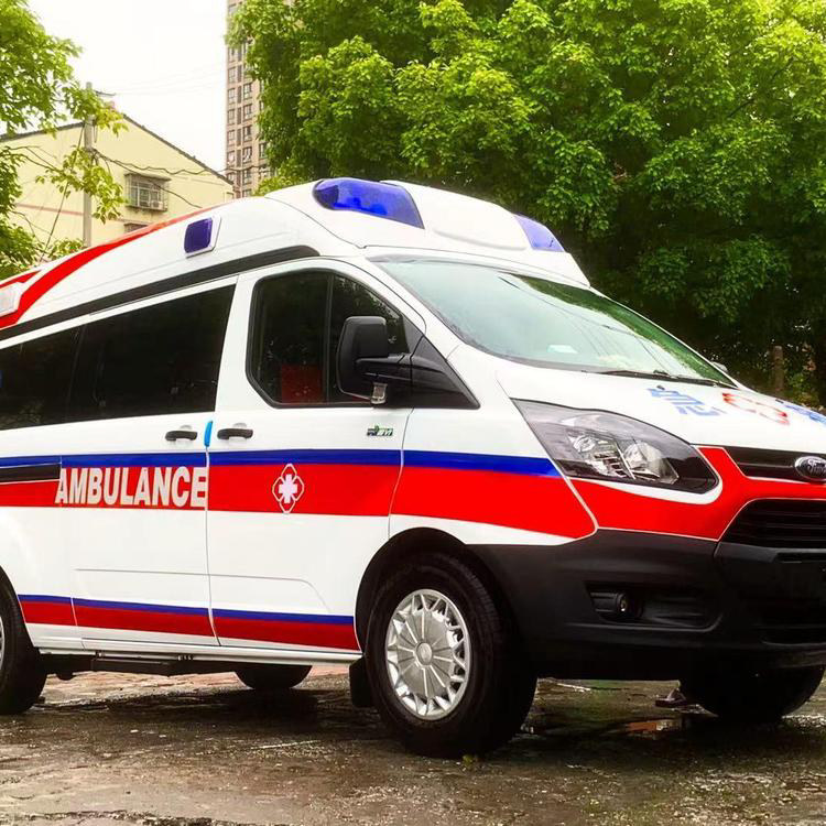 坡头镇重症监护救护车出租护送返乡